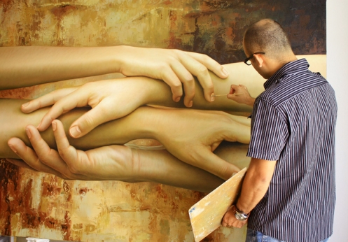 الفنان المكسيكى الرائع عمر أورتيز  Pintando-vinculos-150-x-200-cm1